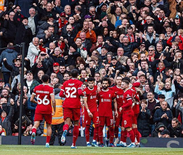 英媒：拜仁、尤文和巴黎有意免签科纳特，球员对各种选择持开放态度